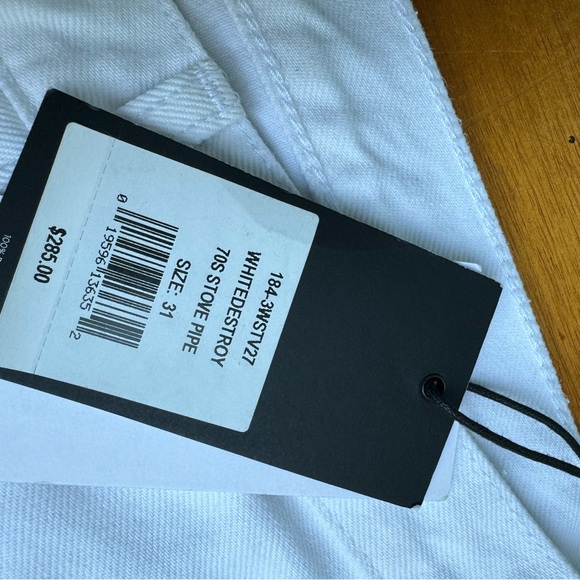 Re/Done 70s Stove Pipe Jeans Destroyed in White, Size 31 NWT $285 - Picture 7 of 10